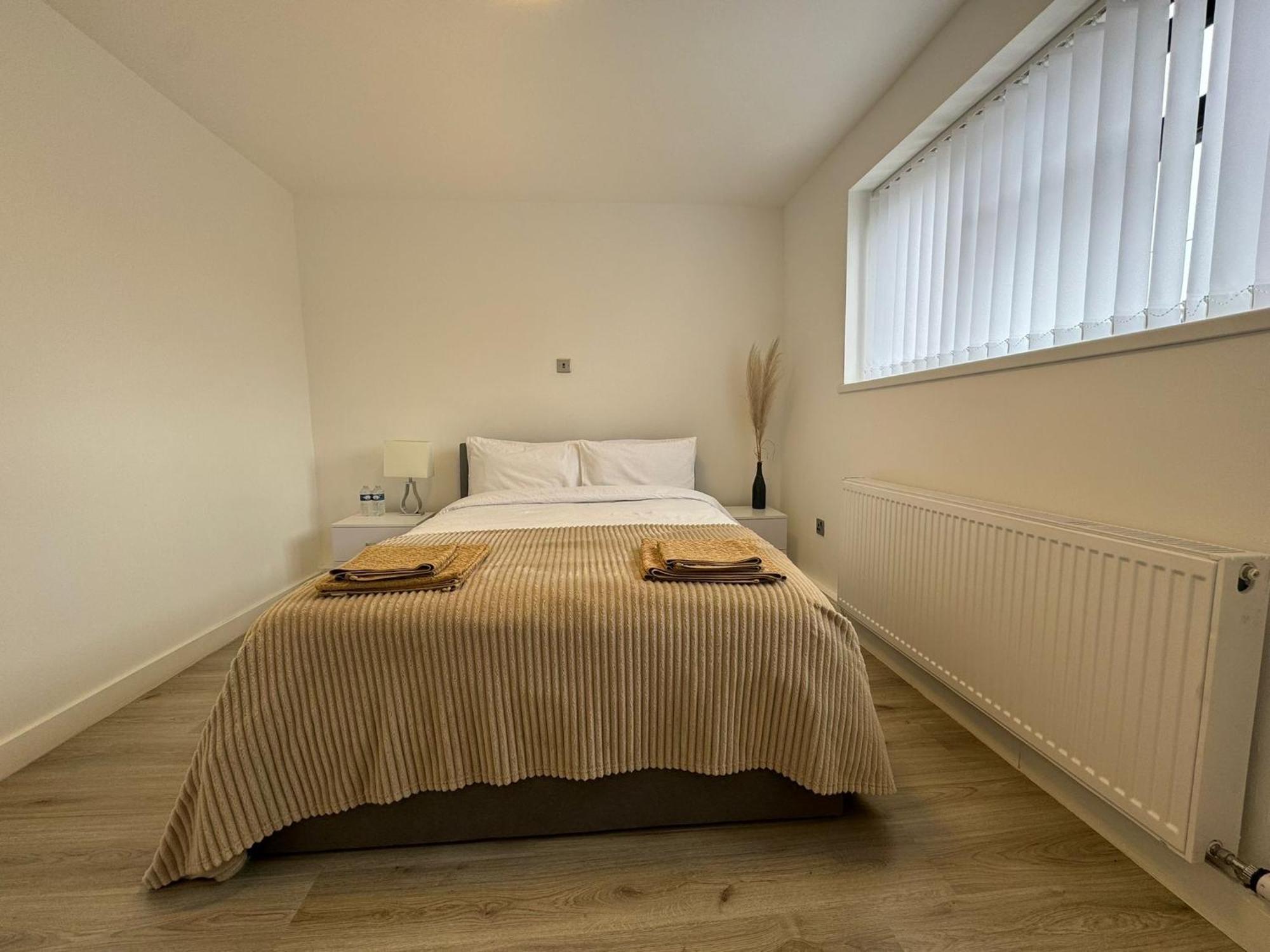 Superb Cozy House In Warrington Villa ภายนอก รูปภาพ