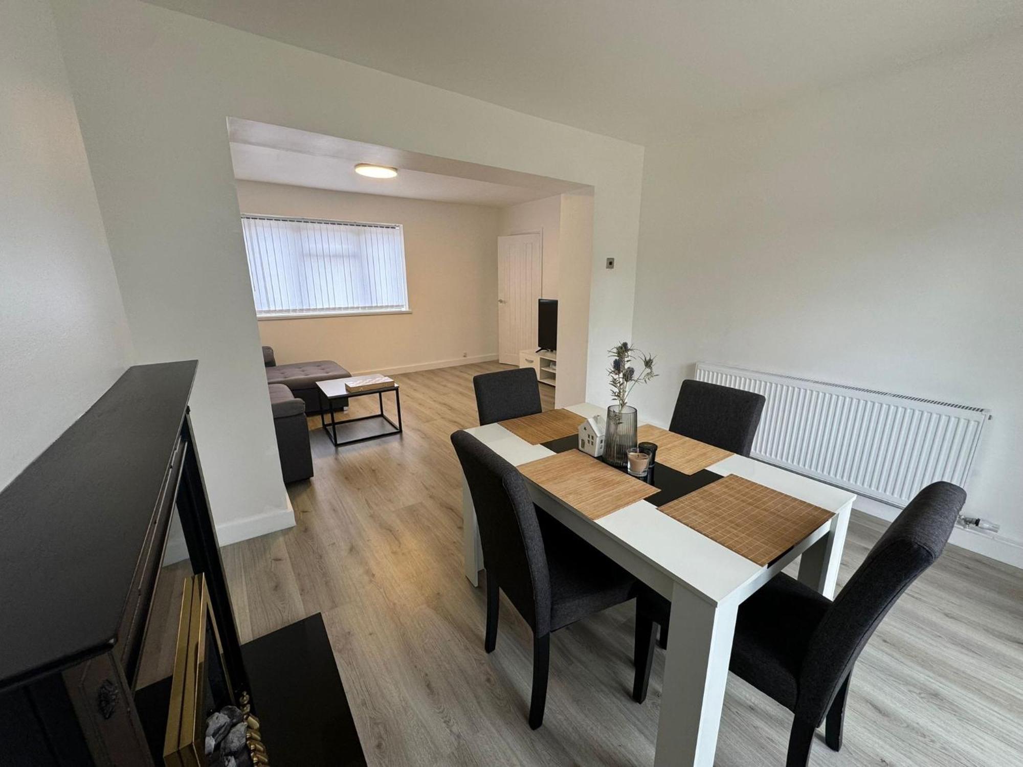 Superb Cozy House In Warrington Villa ภายนอก รูปภาพ
