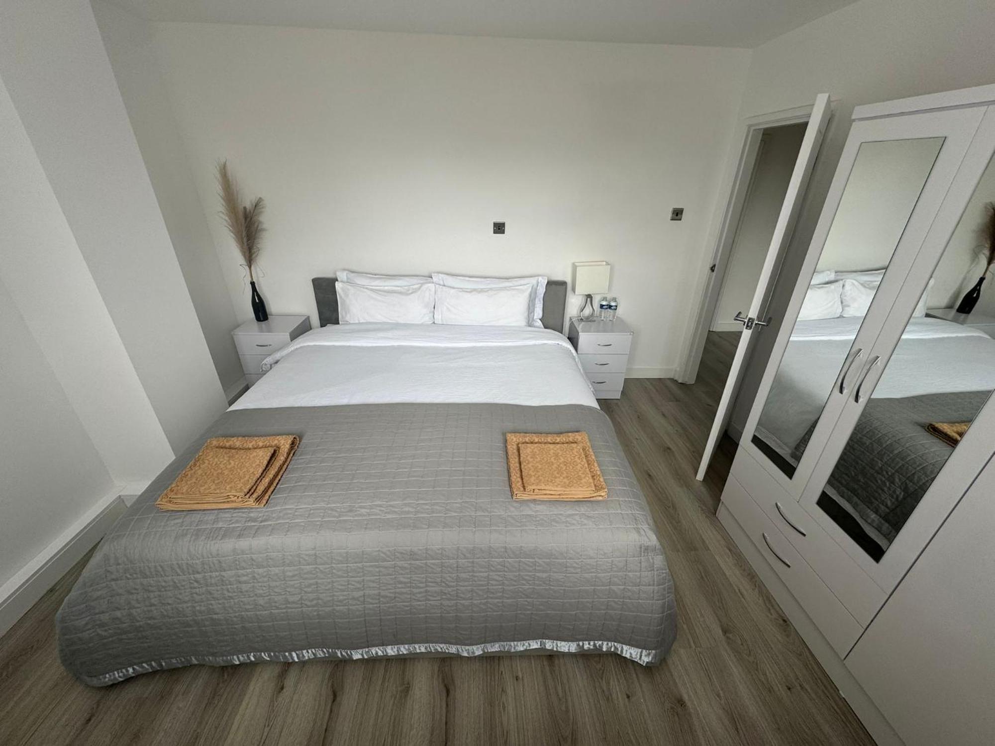 Superb Cozy House In Warrington Villa ภายนอก รูปภาพ